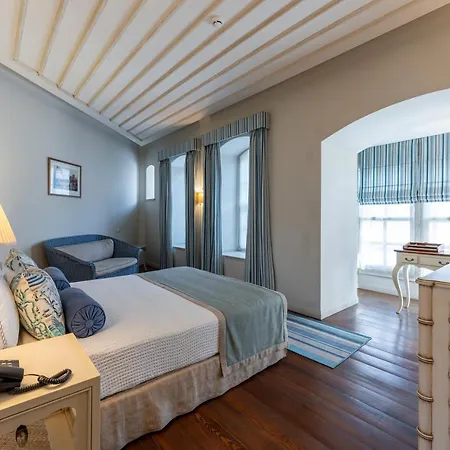 Ruinadalia - Adult Only