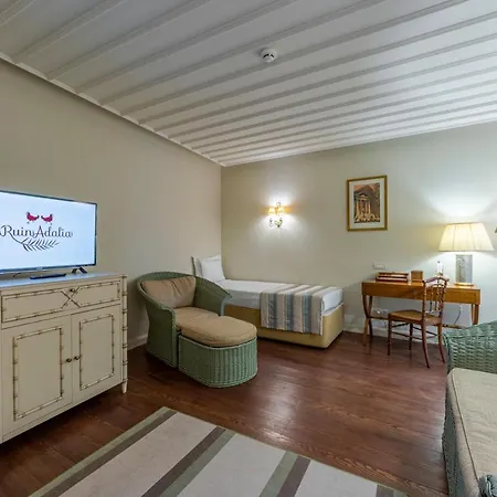 Ruinadalia - Adult Only Hotel